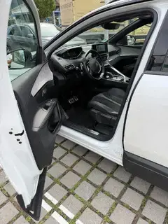 Peugeot 5008 Bild 4