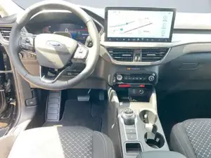 Ford Kuga Bild 8