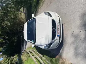 Volvo V40 Bild 2