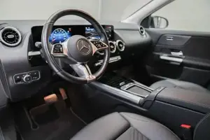 Mercedes-Benz GLA 180 Bild 6