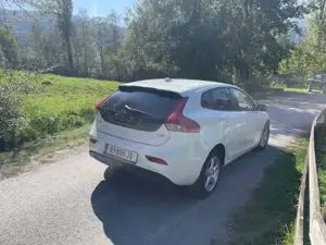 Volvo V40 Bild 6