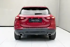 Mercedes-Benz GLA 180 Bild 11