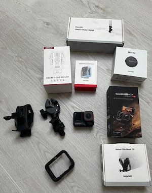 Insta360 Ace Pro 2 mit zwei Akkus