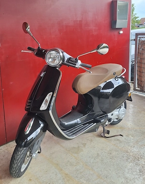 Vespa Primavera 50 4-Takt Bild 2