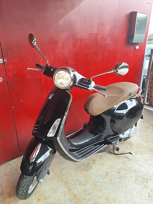 Vespa Primavera 50 4-Takt Bild 3