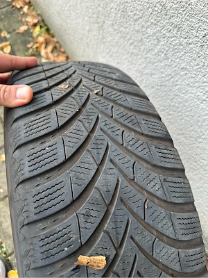 16 Zoll Skoda felgen mit Winterreifen  Bild 4