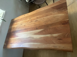 Massiver Vollholztisch mit 4 Stühlen Bild 3