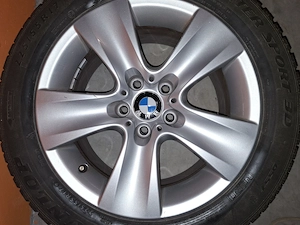4 St. Original BMW Alufelgen 17 ZOLL mit Gebrauchsspuren, Reifen müssen getauscht werden.