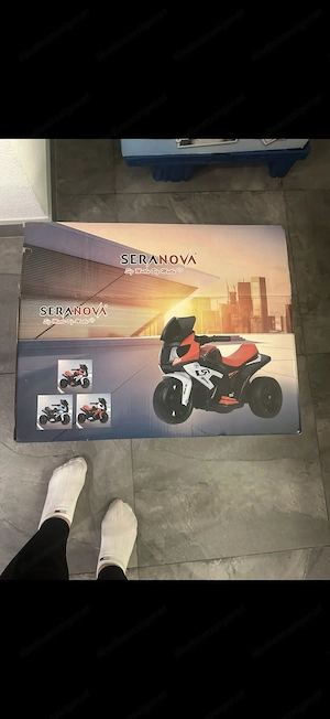 Kinder- Elektrofahrzeug  Bild 2