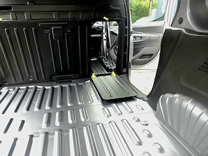 Peugeot Partner L1 Bild 8