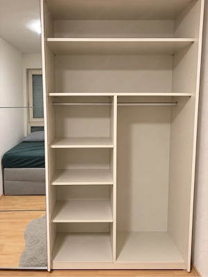Jutzler Schwebetürenschrank mit Spiegel   2  cm Bild 3