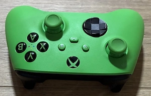 Xbox Series X 1TB mit Laufwerk + 2 Controller + OVP + Rechnung Bild 3