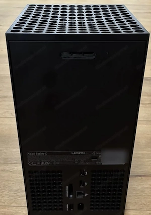 Xbox Series X 1TB mit Laufwerk + 2 Controller + OVP + Rechnung Bild 2
