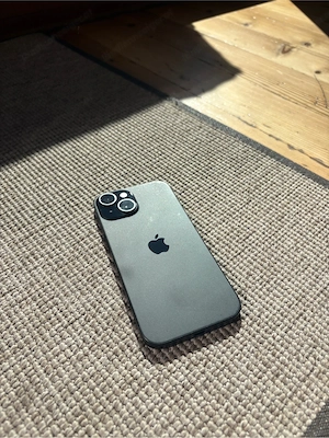 IPhone 15 128GB Schwarz Bild 5