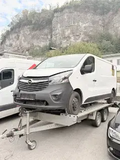 Opel vivaro 1.6 biturbo Bild 8