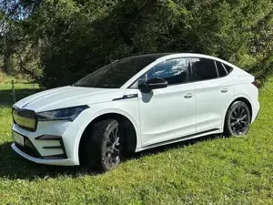 Skoda Enyaq RS allrad Vollausstattung elektro