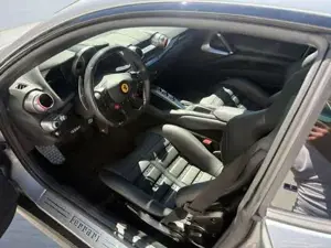 Ferrari 812 Bild 4