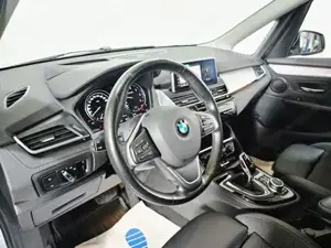 BMW 2er Bild 6