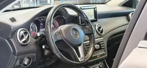 Mercedes-Benz A 180 Bild 11