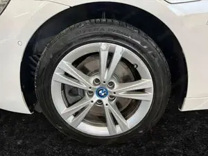 BMW 225 Bild 6