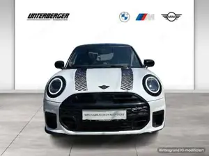 MINI Cooper S JCW Trim // Panorama Glasdach // Driving Assistant Plus Bild 2