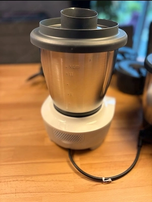 Thermomix TM6 mit umfangreichem Zubehör Bild 2