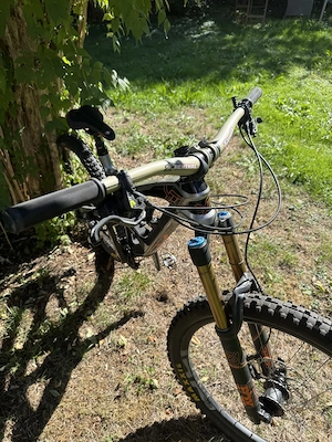 YT Capra CF Pro Race Carbon 27,5 Zoll Gr. M - FOX Factory   MT7 Bild 2