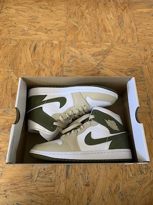 Nike Air Jordan 1 Mid   37,5   Neu mit Originalbox