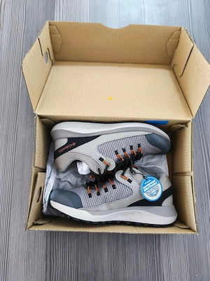 Columbia Trailstorm Waterproof Herren   Gr. 41   Neu mit Originalbox