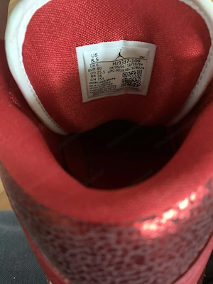 Nike Air Jordan 1 Mid SE Rot Weiß   Gr. 40   Neu mit Originalbox Bild 6