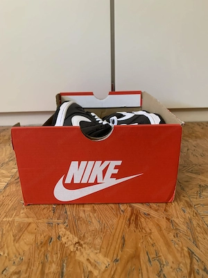 Nike Dunk Low Panda GS   Gr. 38,5   Neu mit Originalbox Bild 6