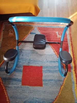 Bauchtrainer 