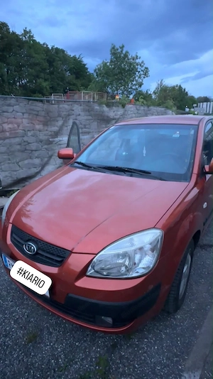 Kia rio 2 1.4 16v Bild 2