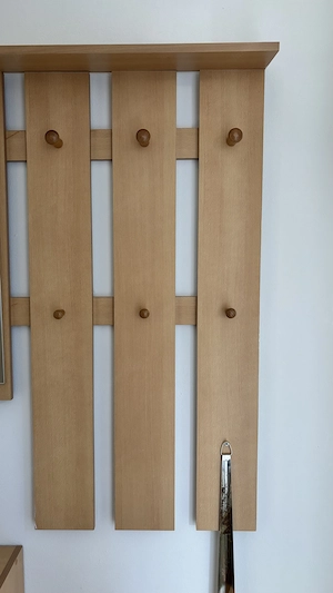 Garderobe. Bild 3