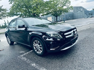 Mercedes-Benz GLA 180 Edition lifestyle AMG Optik 1. Besitz Black Bild 2
