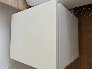 zwei Ikea Nachtkästchen Bild 3