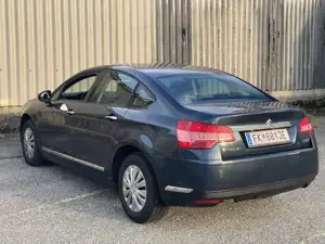 2009 Citroen C5 1.8i 16V *01 27 PICKERL* Bild 2