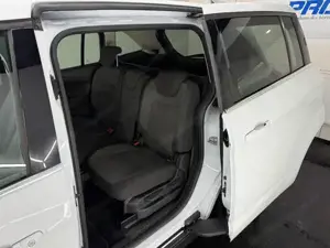 Ford C-Max Bild 8