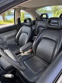  VW New Beetle 2.0  116 PS  Leder Pickerl NEU