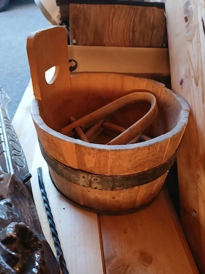 uralter Holzbottich Kübel Deko