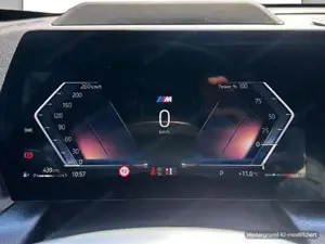 BMW X1 sDrive18d M-Sportpaket // Panorama Glasdach // elektr. Anhängerkupplung Bild 9