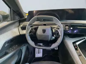 Peugeot 5008 Bild 9