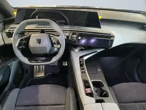 Peugeot 5008 Bild 8