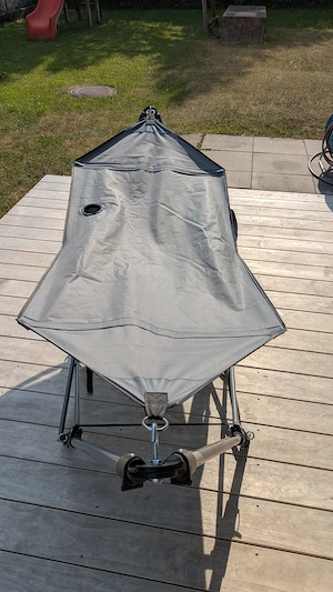 Hängematte mit faltbaren Gestell und Sonnenschutz Bild 2
