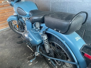 Royal Enfield Classic 500 Bild 3