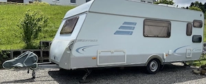 Gut erhaltener Wohnwagen zu verkaufen! Bild 2