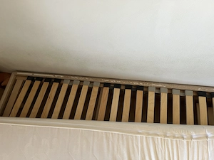 Bett zu verschenken  Bild 2