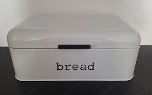 Brotbox aus Metall