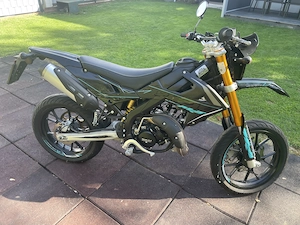 Motorrad Rieju MRT 50 Bild 2