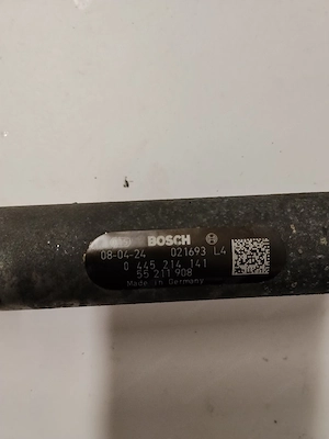 Kraftstoffleitungsverteiler Bosch Bild 2